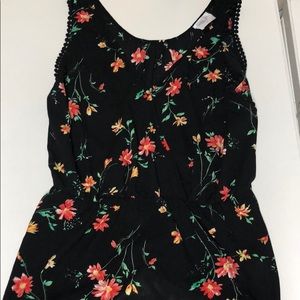 Floral top